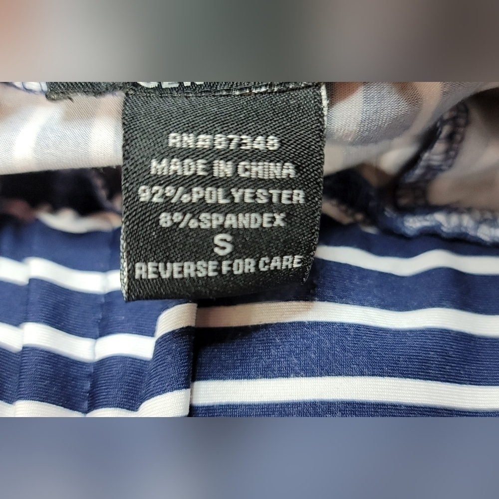 Robert Louis Wide Leg Cropped Navy Blue & White Striped Pants Womens Size Small - Picture 5 of 12